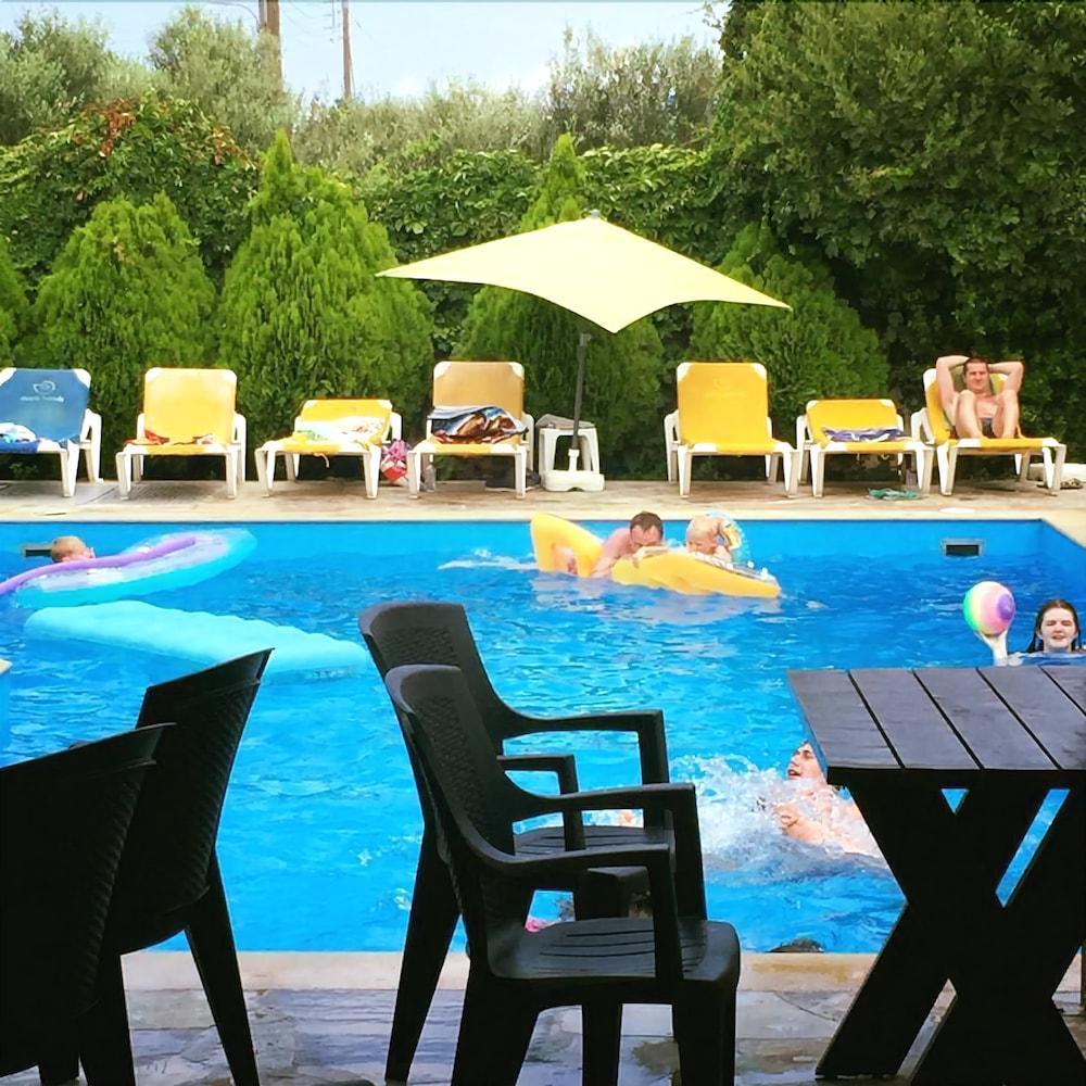 Petros Village Hersonissos  Exteriör bild